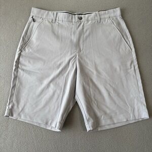 NWT Kirkland Signature Men's Performance Shorts Size 34 Gray Summer Golf Outdoor